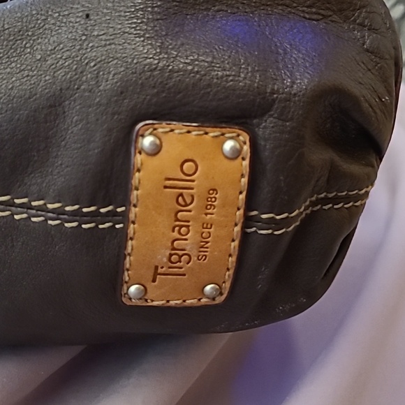 Tignanello Leather Hobo - Picture 3 of 7